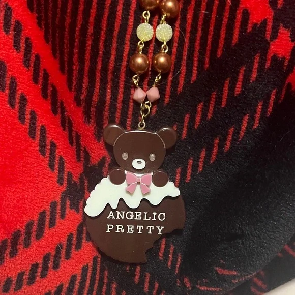 Ginger Bear Biscuit Necklace
ジンジャーくまビスケットネックレス
Angelic pretty Lolita - Picture 1 of 2